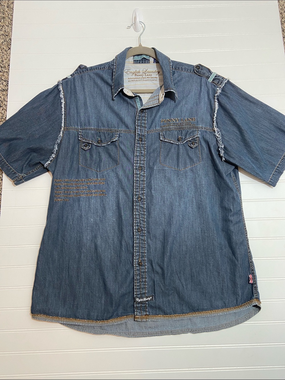 English Laundry Penny Lane Beatles Collab Embroidered Lyric Short Sleeve Size XL